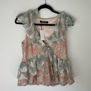 Sugar Lips floral lace ruffel top